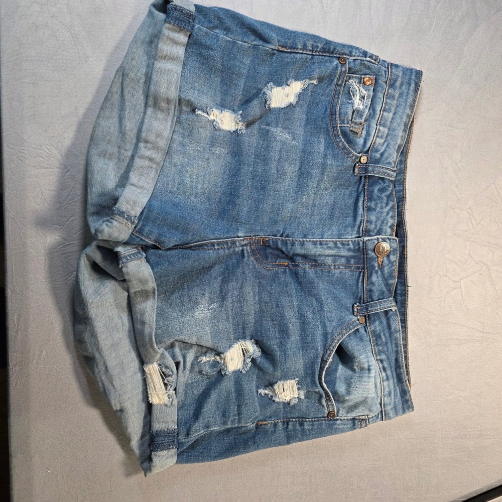 Enjean Medium Wash Distressed Cuffed‎ Denim Shorts Size Large